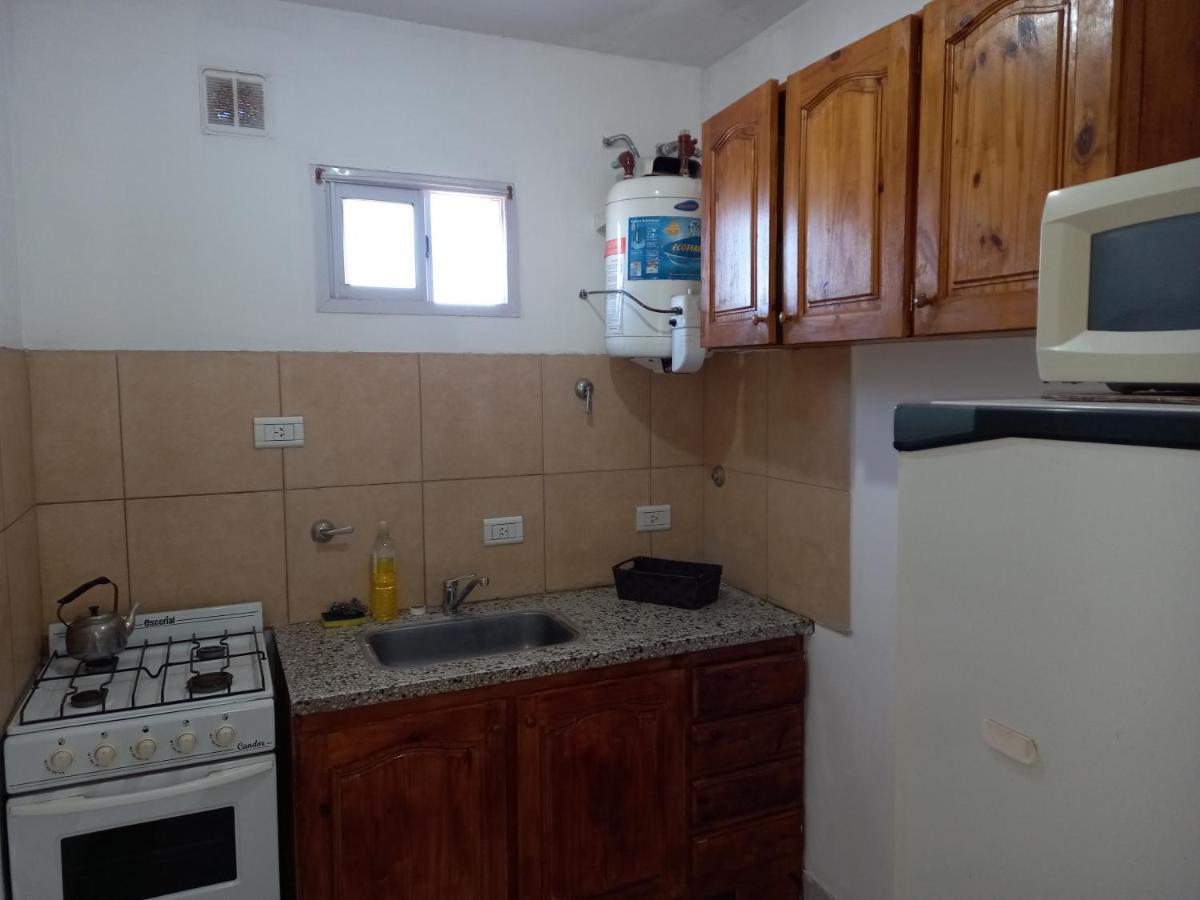 Departamentos Temporarios Raul B. Diaz Apartment ซานตาโรซา ภายนอก รูปภาพ