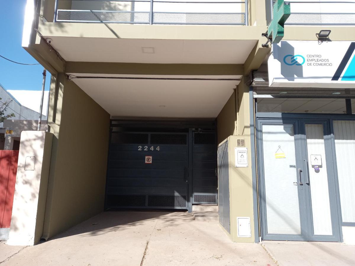 Departamentos Temporarios Raul B. Diaz Apartment ซานตาโรซา ภายนอก รูปภาพ